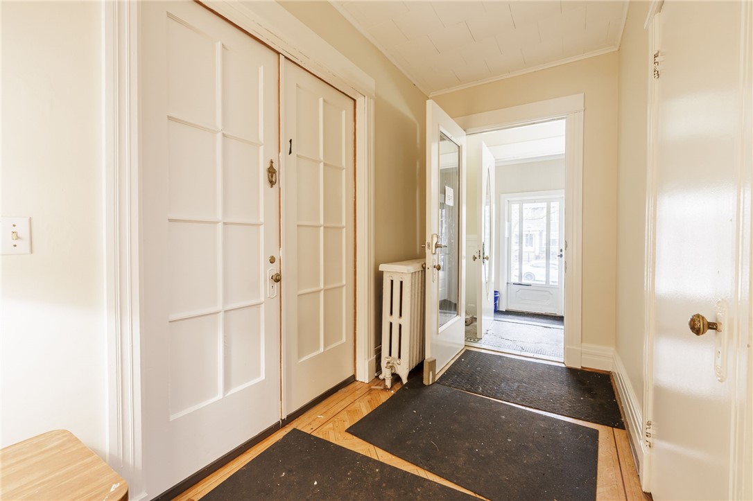 326 Barrington Street Rochester, NY 14607 - Photo 28 of 41