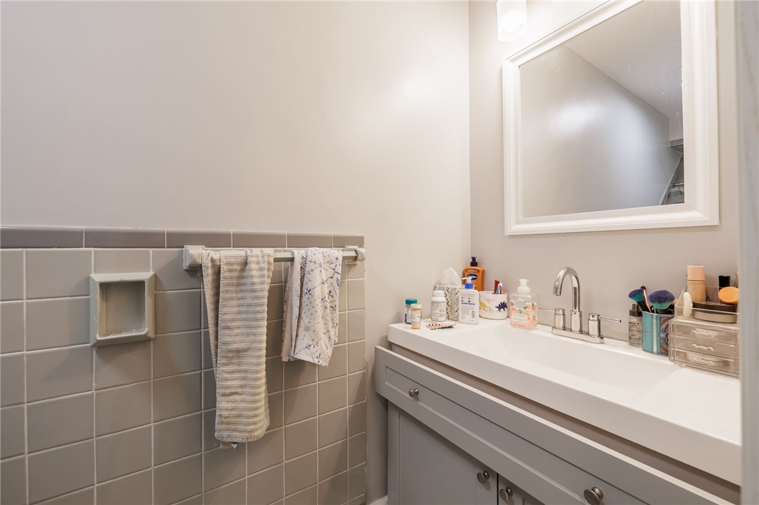 326 Barrington Street Rochester, NY 14607 - Photo 33 of 41