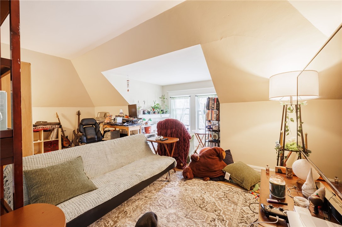 326 Barrington Street Rochester, NY 14607 - Photo 36 of 41