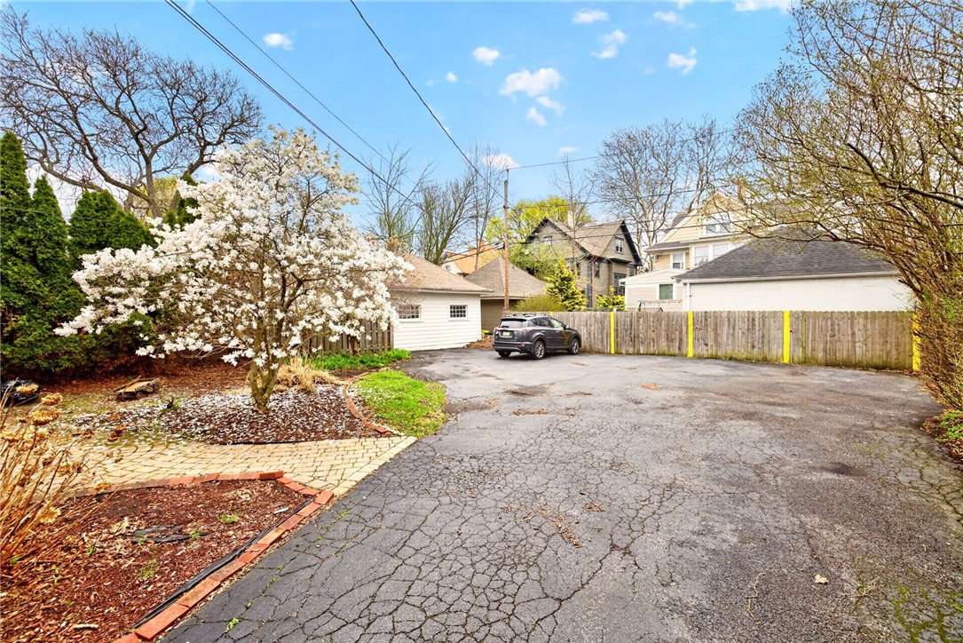 326 Barrington Street Rochester, NY 14607 - Photo 41 of 41