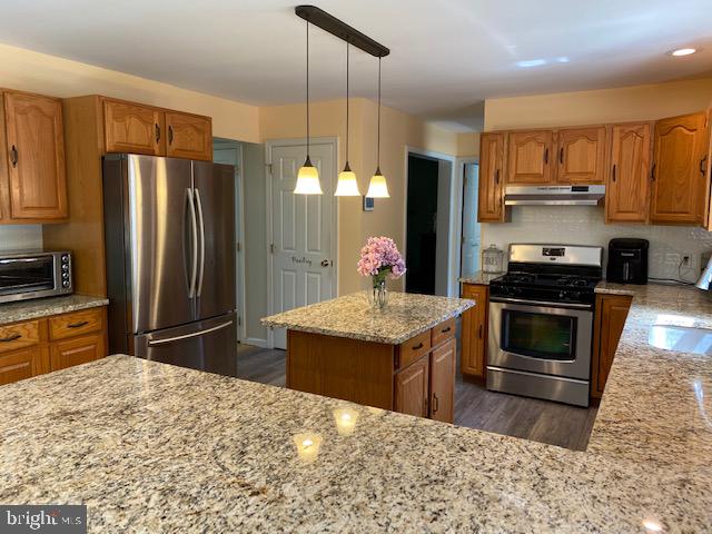 787 Mountain Road Boyertown, PA 19512 - Photo 3 of 34 Gallery Image 3