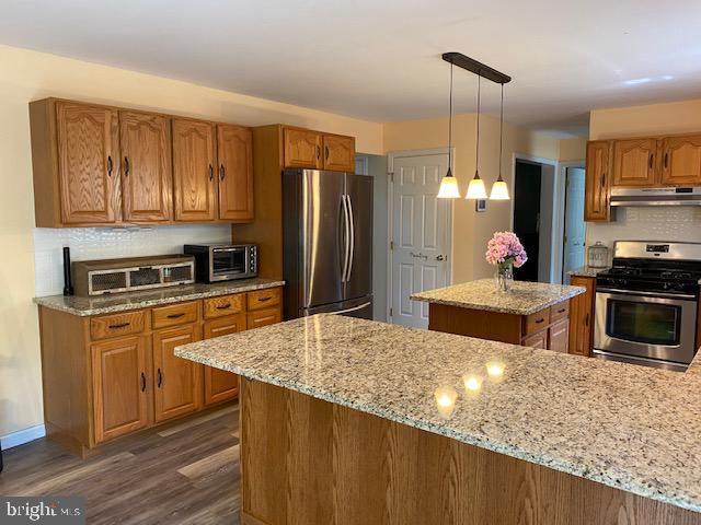 787 Mountain Road Boyertown, PA 19512 - Photo 4 of 34 Gallery Image 4