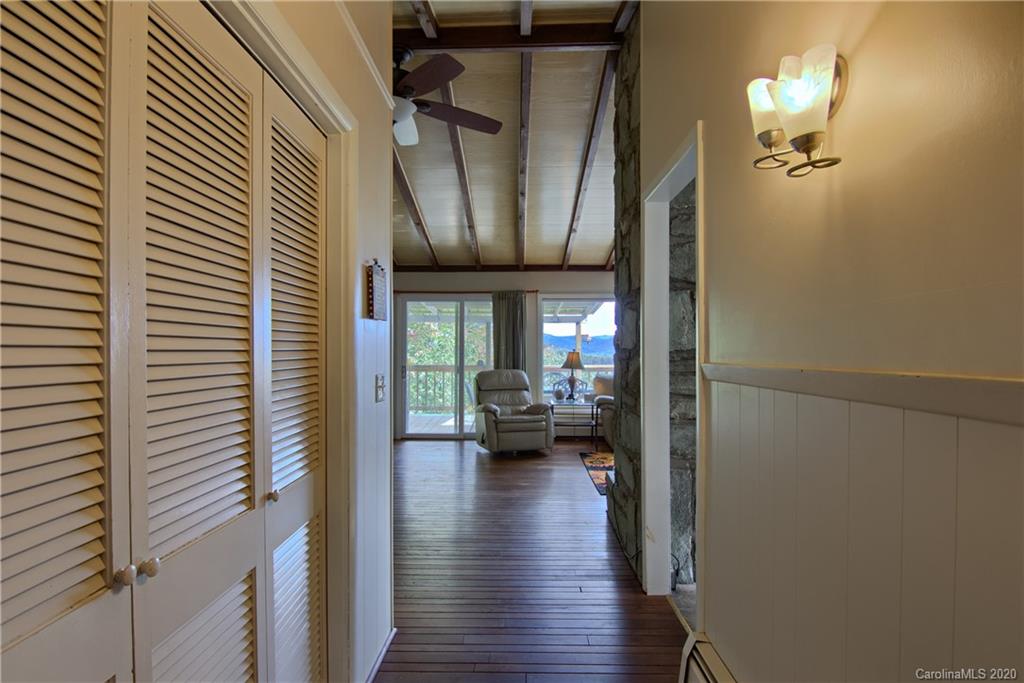195 Ridgeview Road Spruce Pine, NC 28777 - Photo 11 of 48 Gallery Image 11