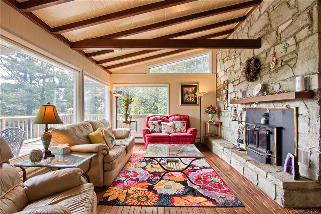195 Ridgeview Road Spruce Pine, NC 28777 - Photo 13 of 48 Gallery Image 13