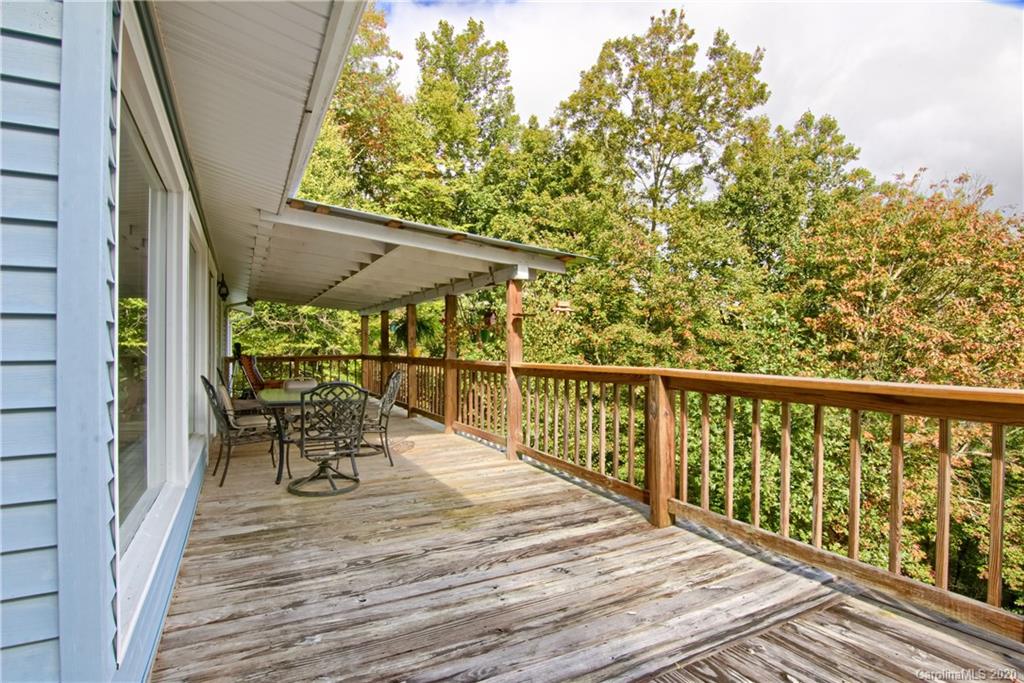195 Ridgeview Road Spruce Pine, NC 28777 - Photo 27 of 48 Gallery Image 27