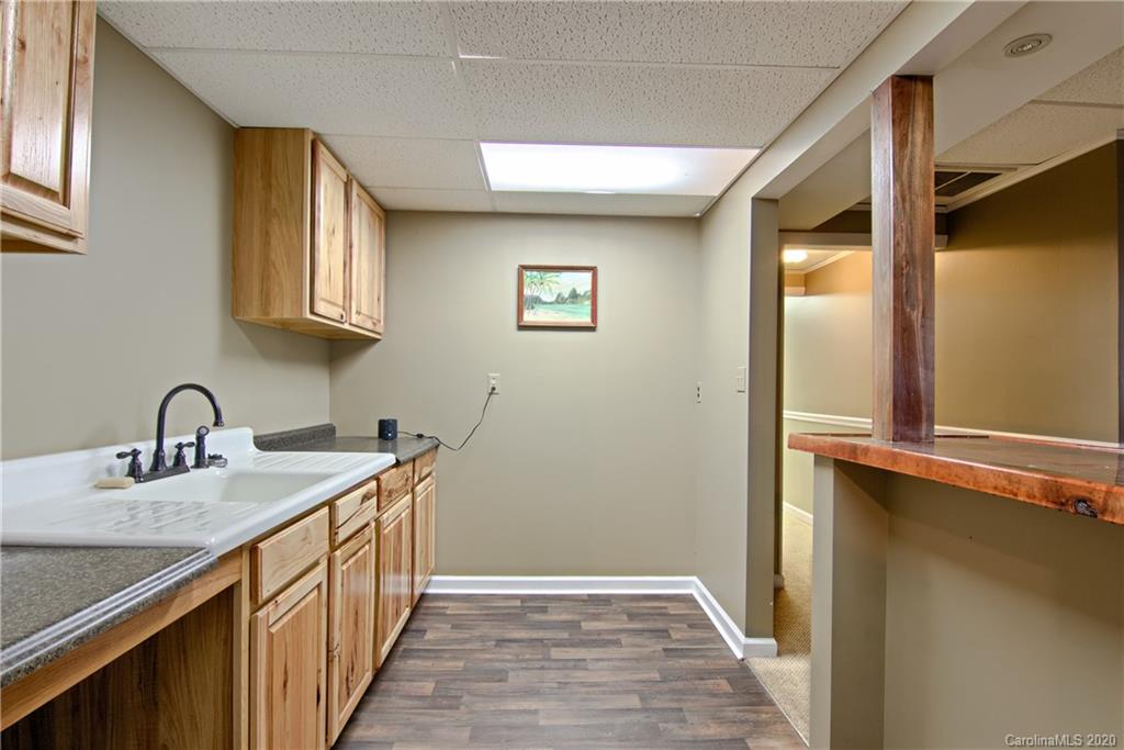 195 Ridgeview Road Spruce Pine, NC 28777 - Photo 33 of 48 Gallery Image 33
