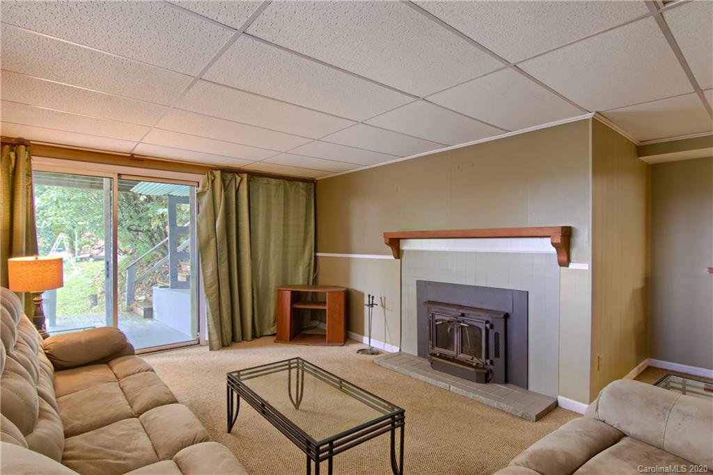195 Ridgeview Road Spruce Pine, NC 28777 - Photo 35 of 48 Gallery Image 35