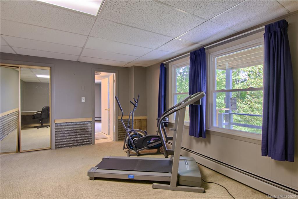 195 Ridgeview Road Spruce Pine, NC 28777 - Photo 38 of 48 Gallery Image 38