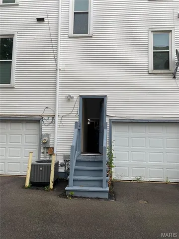 $164,900 | 2654 Park Avenue, St. Louis, MO 63104