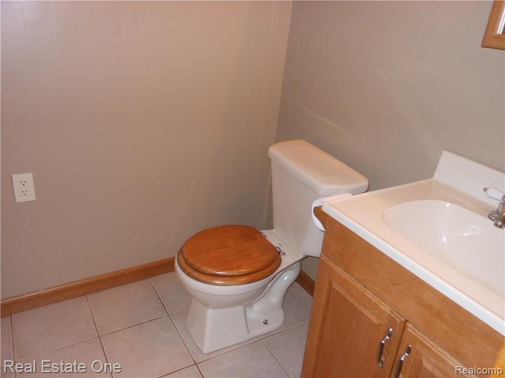 14020 Fish Lake Road Holly, MI 48442 - Photo 27 of 37 DSCN2808.JPG