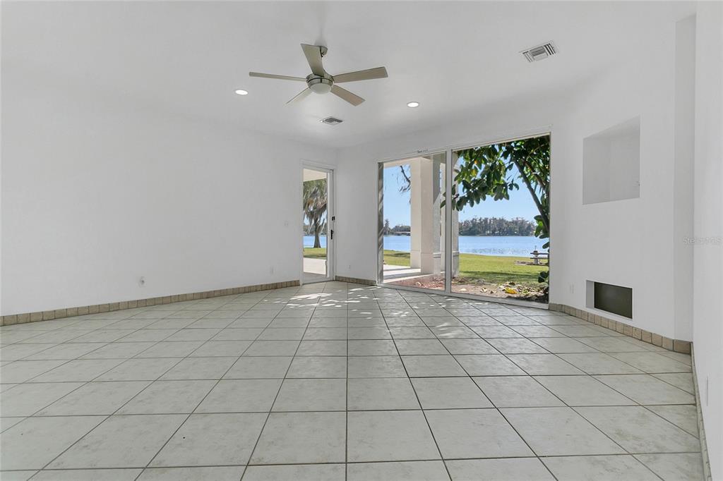 336 Mary Jess Road Orlando, FL 32839 - Photo 23 of 63 a view of an empty room with a window