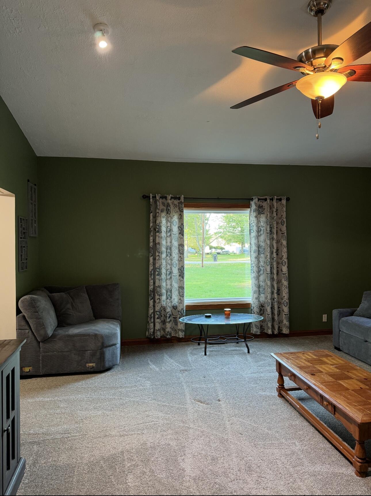 9462 East Colby Road Crystal, MI 48818 - Photo 19 of 51 IMG_9030