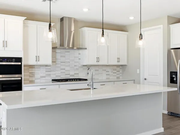 $582,933 | 17659 West College Drive, Goodyear, AZ 85395