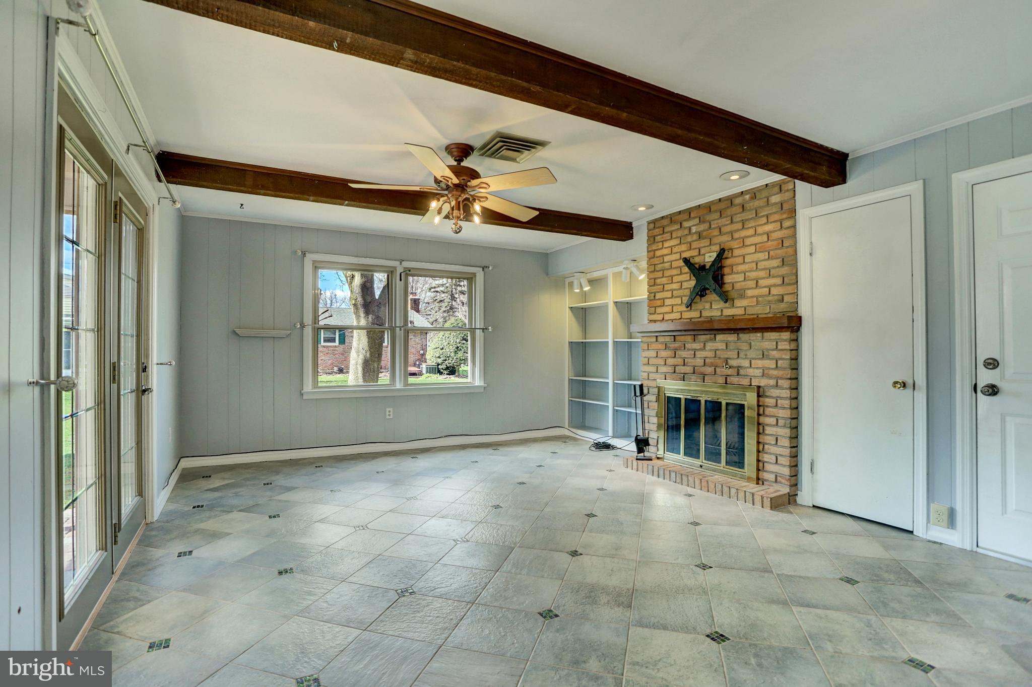 8 Briar Road Lebanon, PA 17042 - Photo 12 of 30 Gallery Image 12