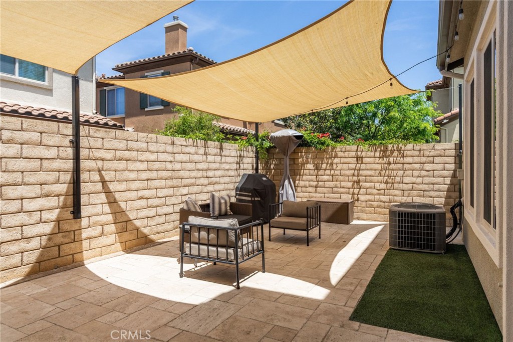 6807 Simmons Way Moorpark, CA 93021 - Photo 27 of 43 a view of deck with patio