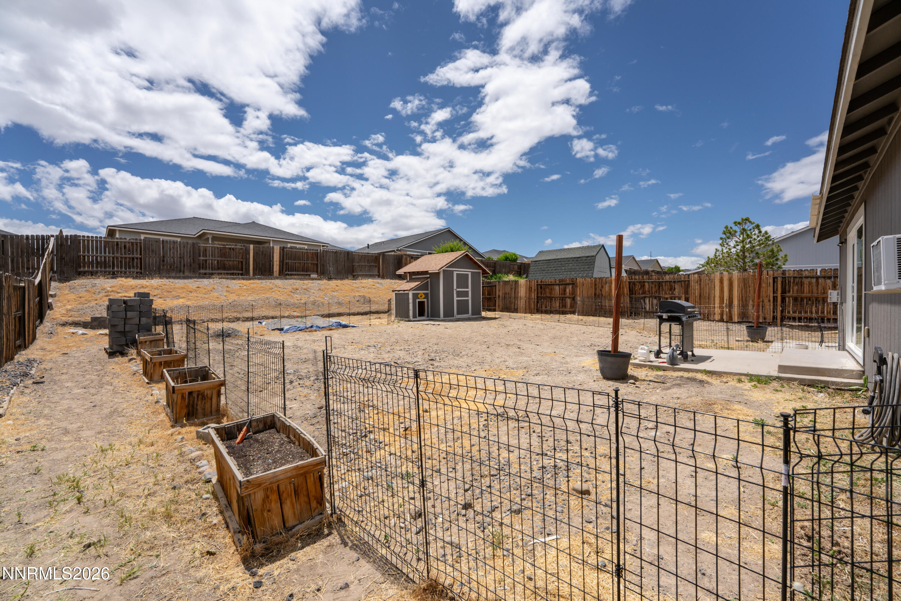 333 Emigrant Way Fernley, NV 89408 - Photo 25 of 33 27-333 Emigrant Wy Fernley NV 89408 (27