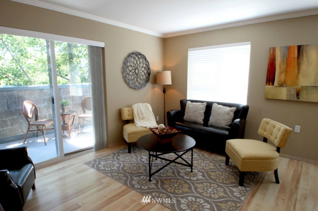 600 North 85th Street, Unit 212 Seattle, WA 98103 - Photo 2 of 25 Gallery Image 2