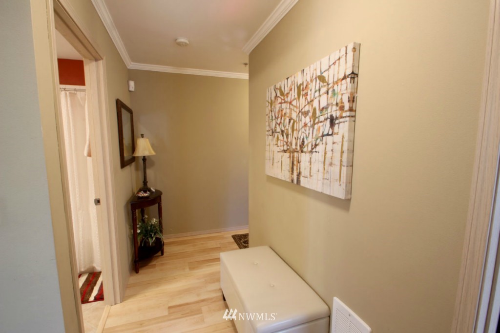 600 North 85th Street, Unit 212 Seattle, WA 98103 - Photo 15 of 25 Gallery Image 15