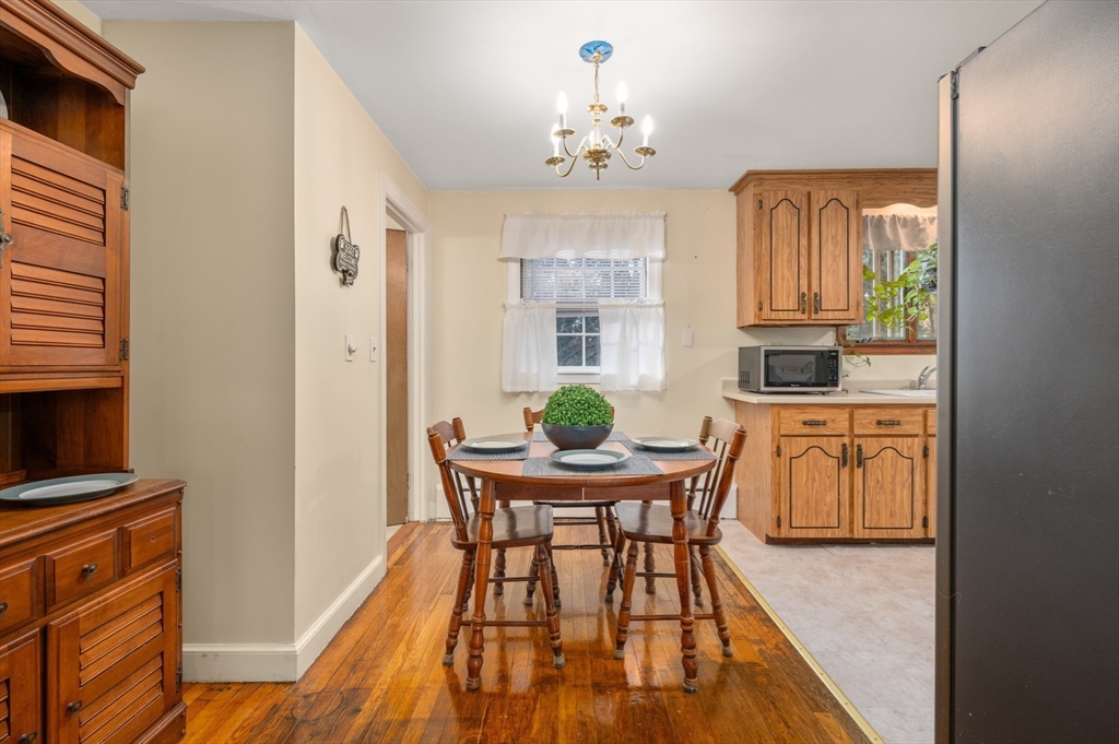 20 Springvale Road Norwood, MA 02062 - Photo 8 of 37 Gallery Image 8