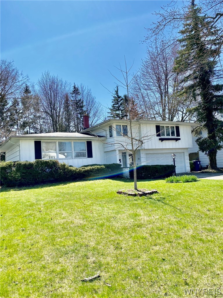 92 Dogwood Road Amherst, NY 14221 - Photo 1 of 1 Gallery Image 1