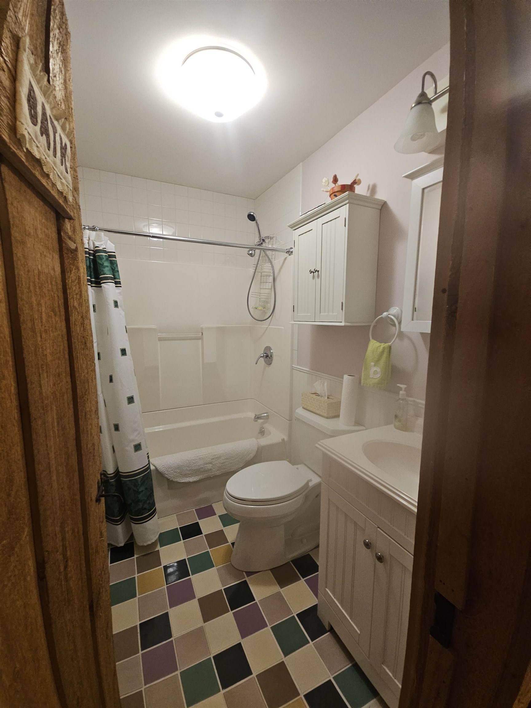 27 Country Court Wilmington, VT 05363 - Photo 18 of 48