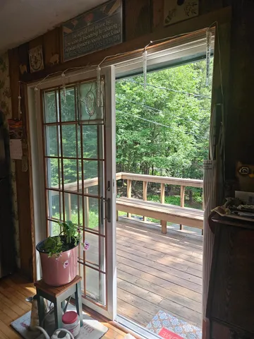 $435,000 | 27 Country Court, Wilmington, VT 05363