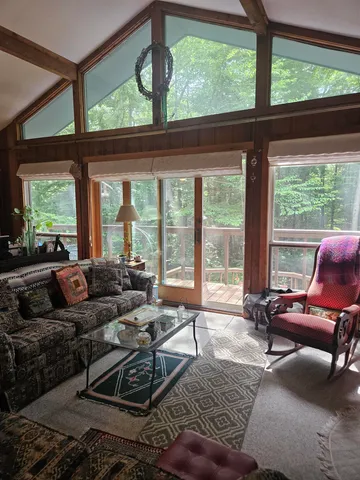 $435,000 | 27 Country Court, Wilmington, VT 05363