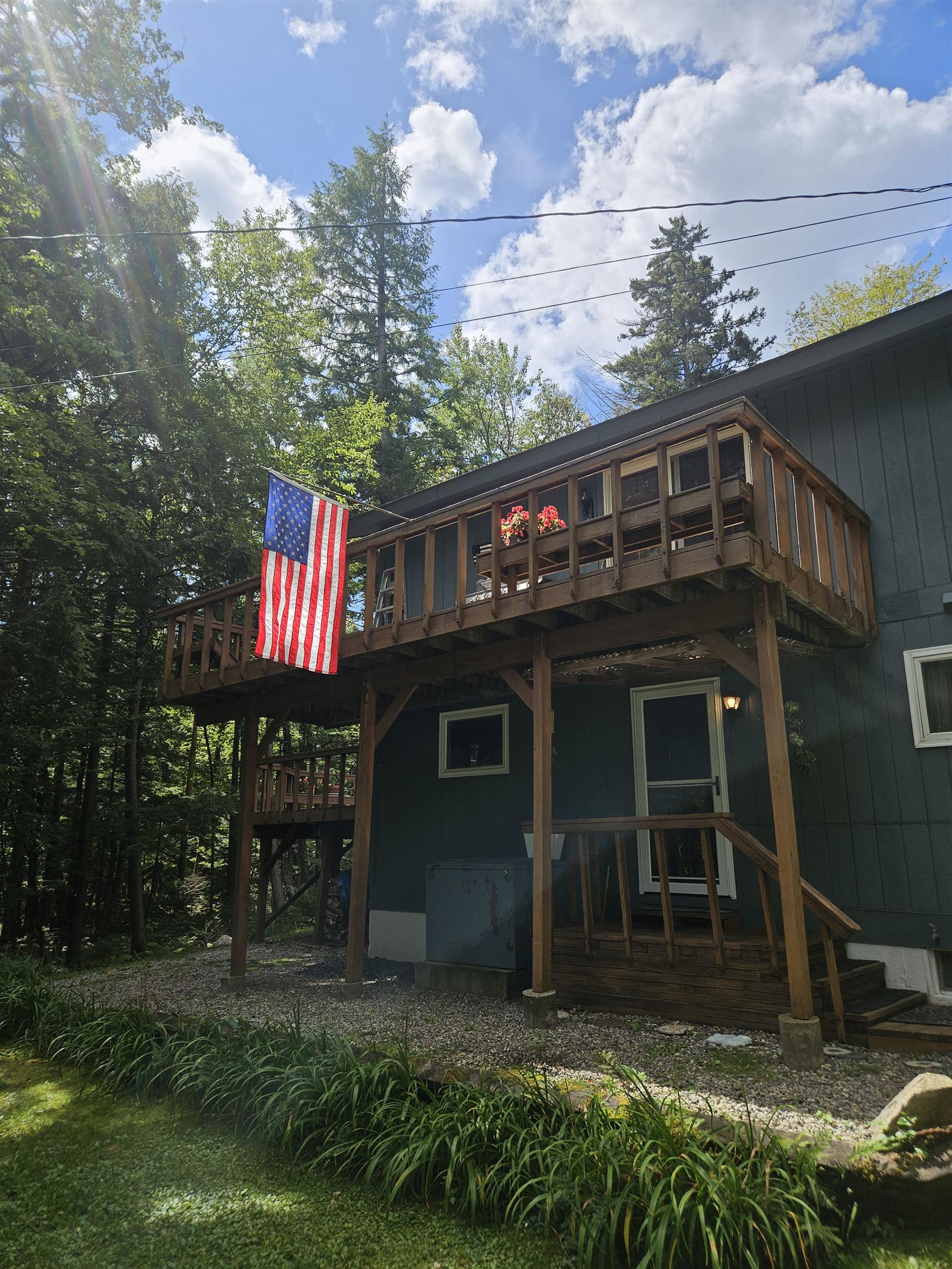 27 Country Court Wilmington, VT 05363 - Photo 38 of 48
