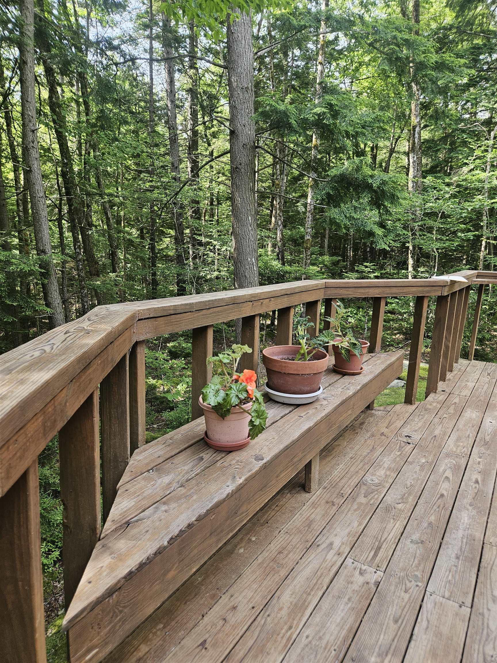 27 Country Court Wilmington, VT 05363 - Photo 9 of 48