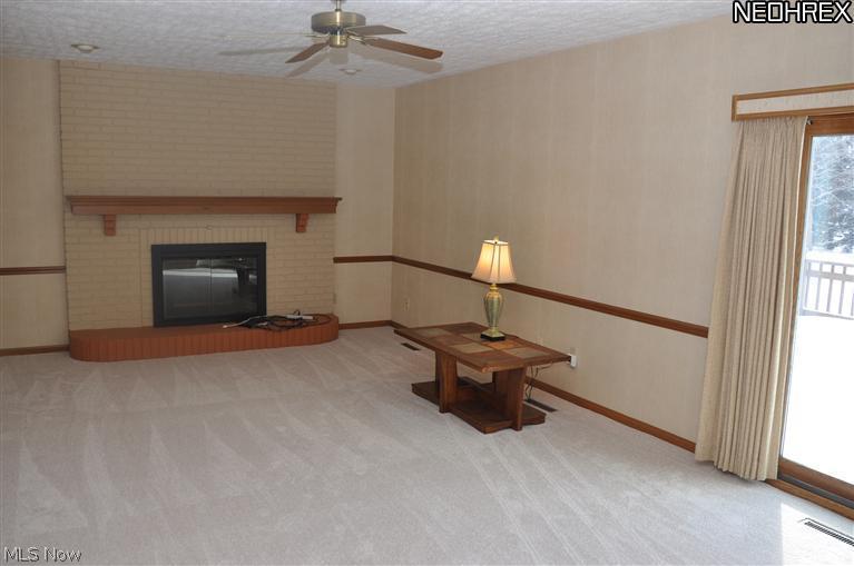 6672 Springdale Road Cleveland, OH 44130 - Photo 7 of 22