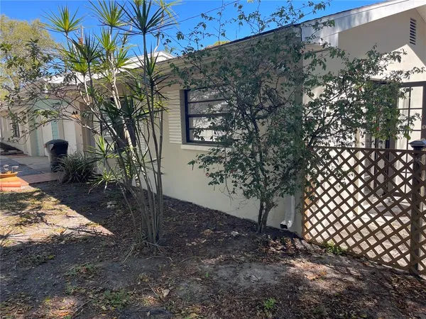 $1,200 | 639 Michigan Boulevard, Unit 1800, Dunedin, FL 34698
