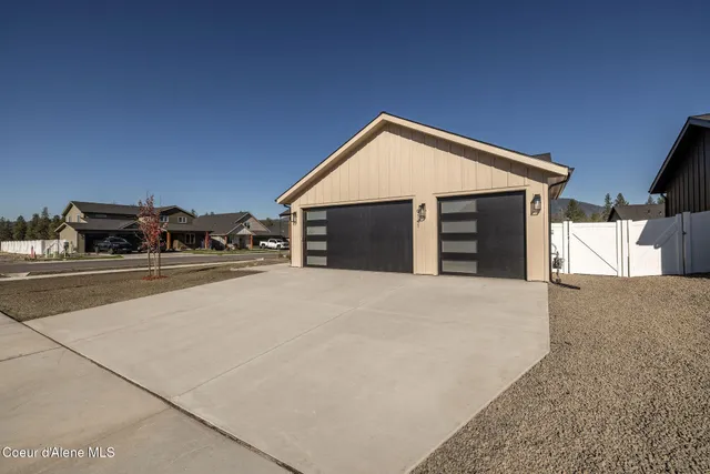 $585,000 | 9141 West Cultivator Avenue, Rathdrum, ID 83858