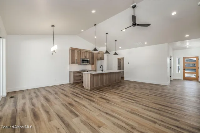 $585,000 | 9141 West Cultivator Avenue, Rathdrum, ID 83858