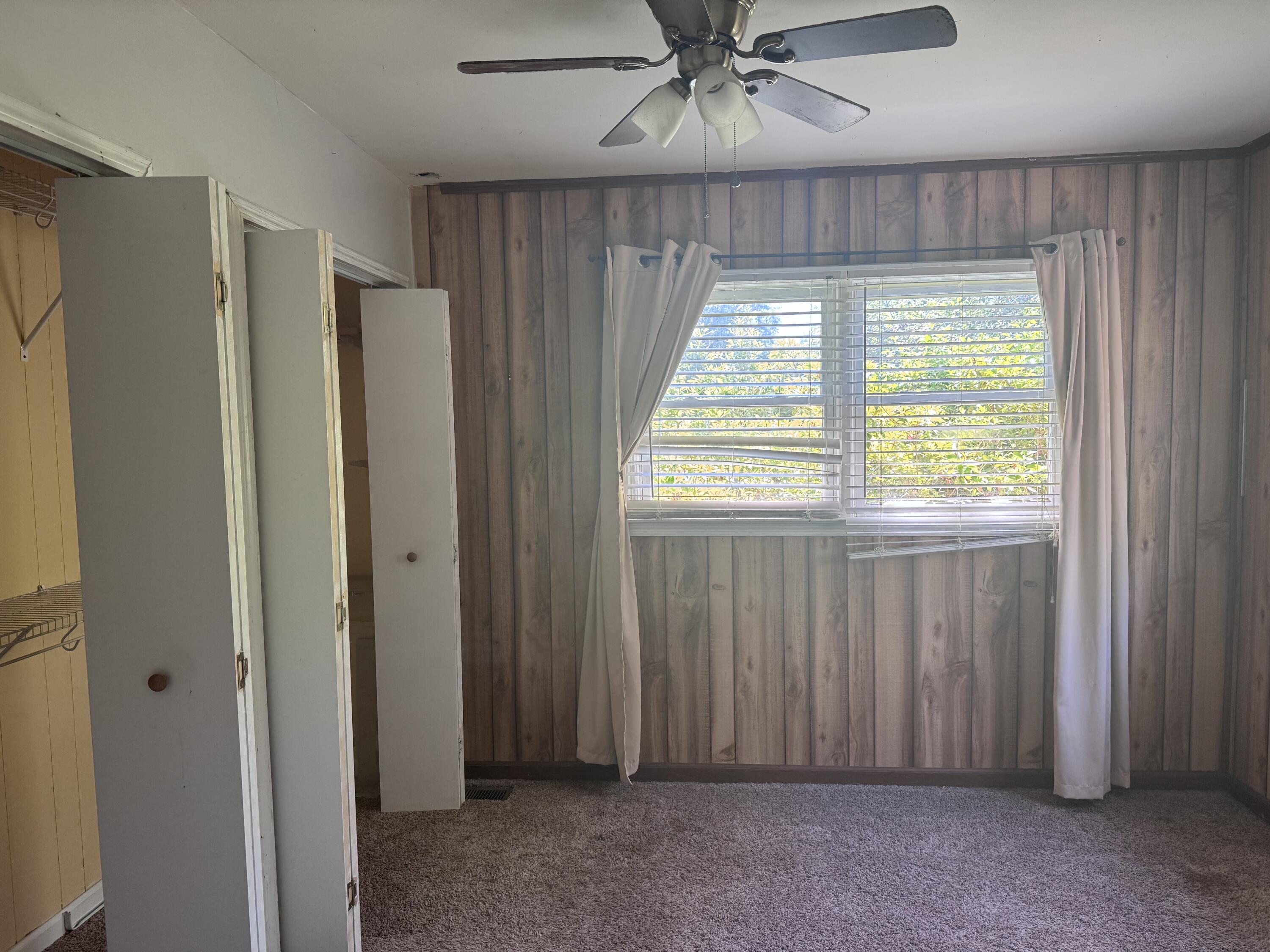 127 Jackson Road Jackson, SC 29831 - Photo 14 of 21 a view of a livingroom with a ceiling fan and window
