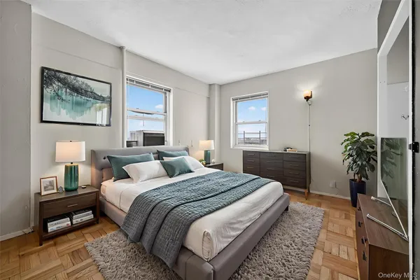 $2,600 | 6 Fordham Hill Ovl, Unit 14B | University Heights