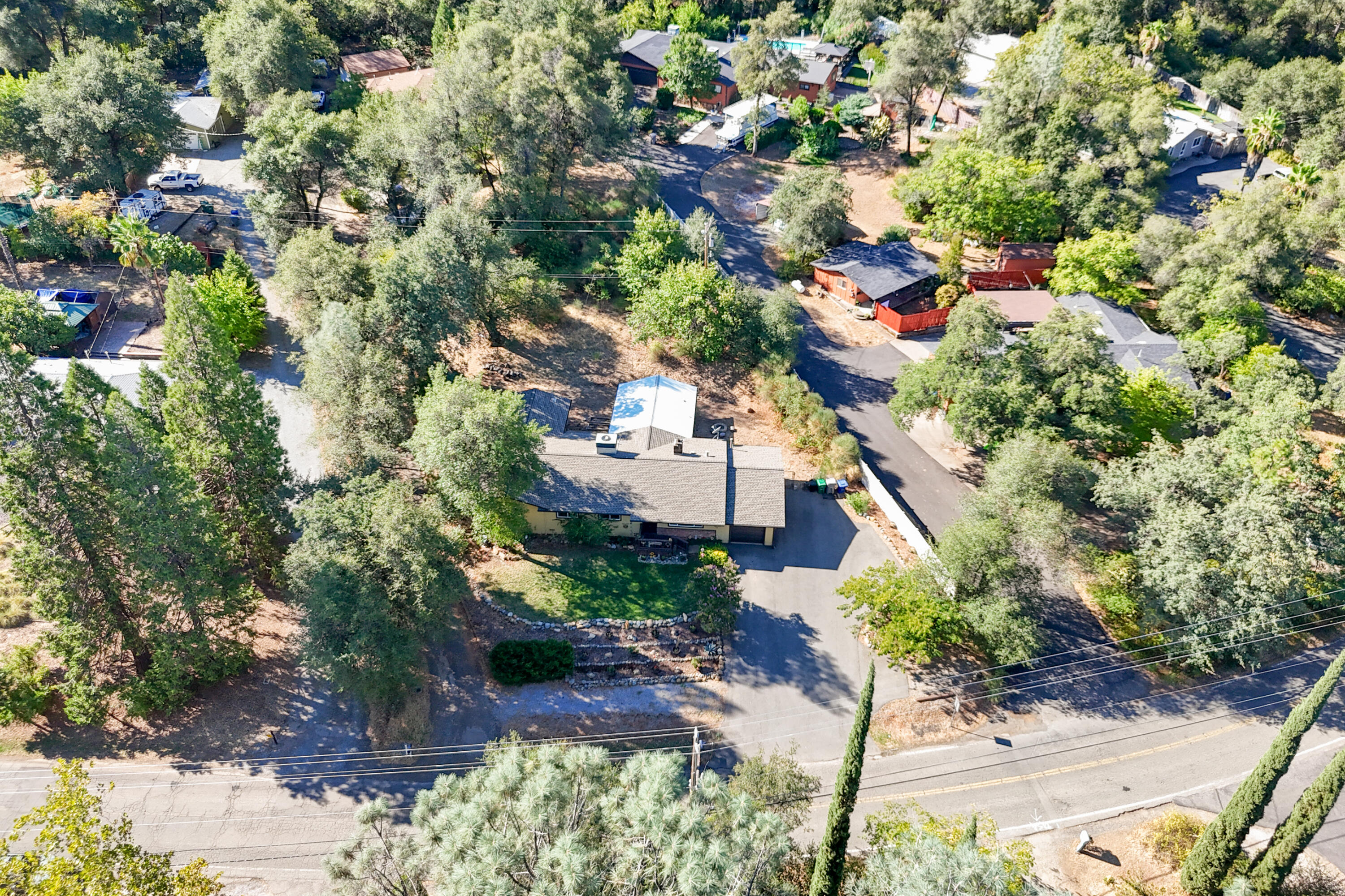 3059 Quartz Hill Road Redding, CA 96003 - Photo 43 of 64 Neighborhood view