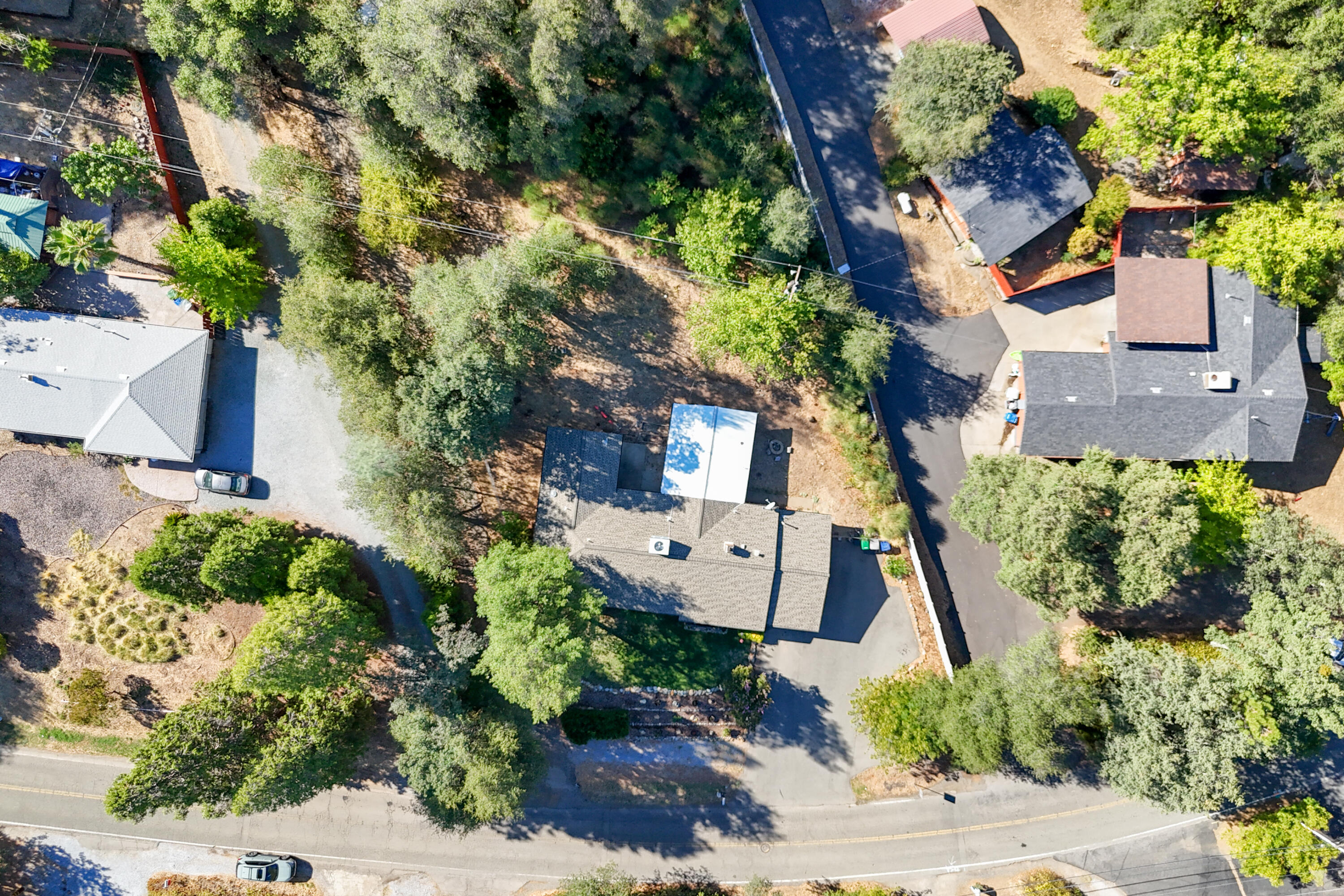 3059 Quartz Hill Road Redding, CA 96003 - Photo 45 of 64 an aerial view of a
