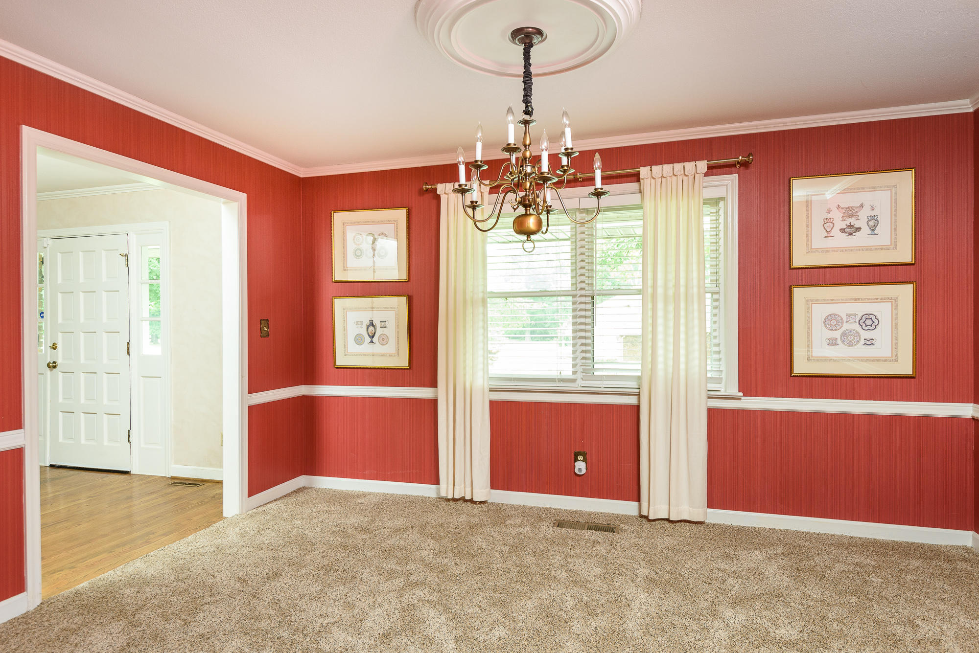 305 Valleybrook Road Hixson, TN 37343 - Photo 14 of 34 dining