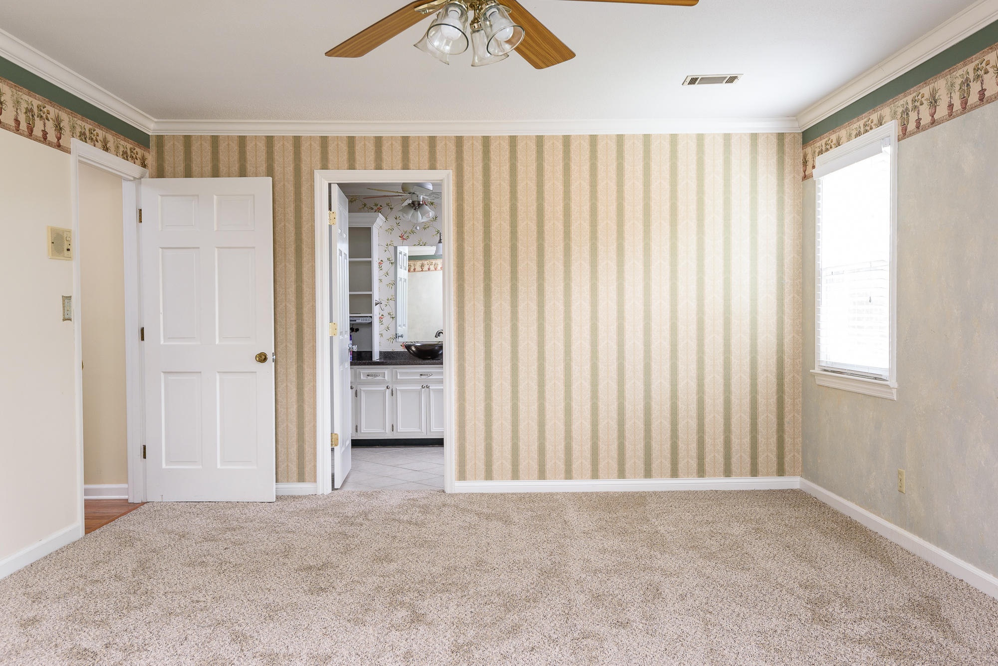 305 Valleybrook Road Hixson, TN 37343 - Photo 16 of 34 master_2