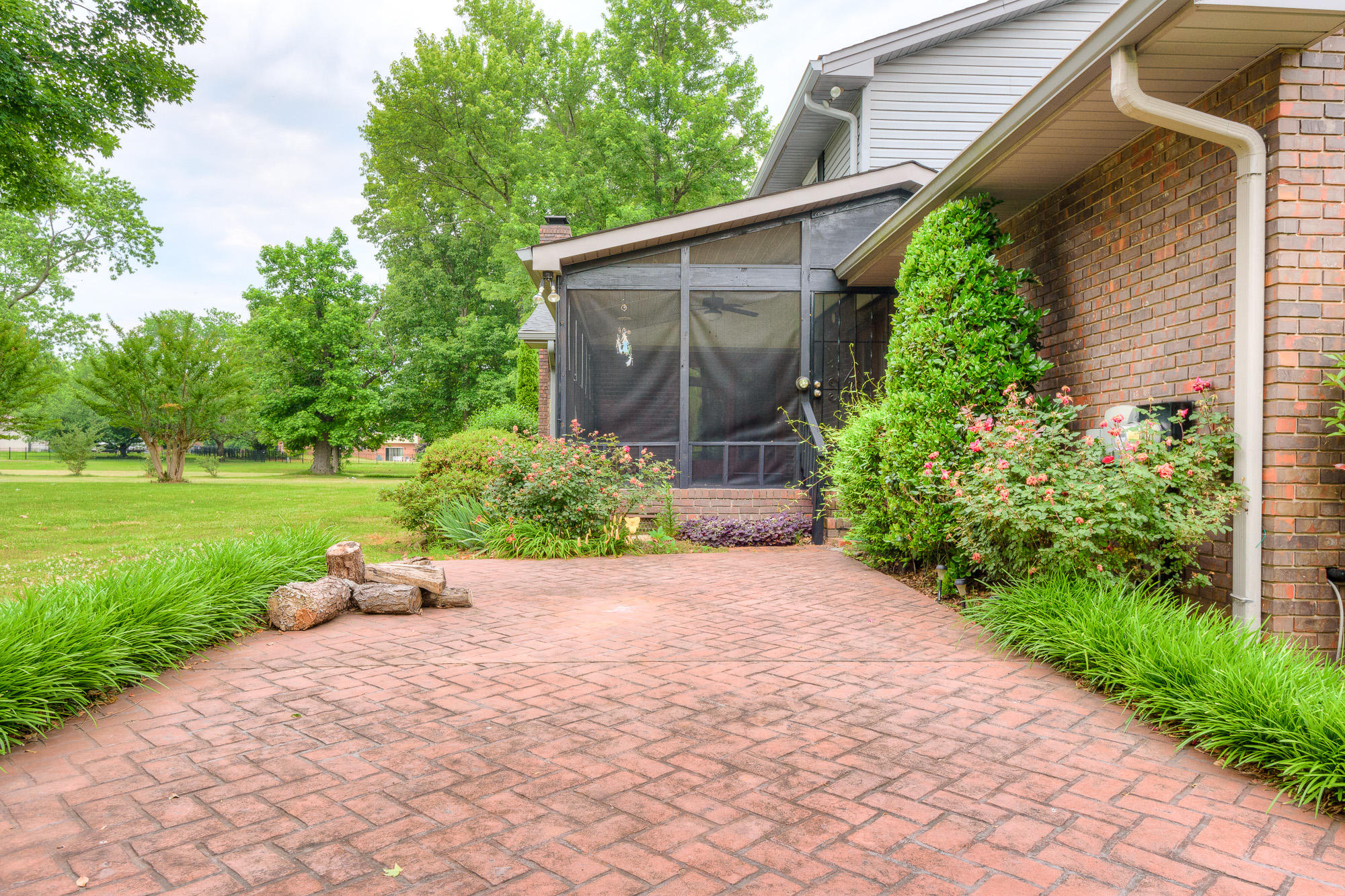305 Valleybrook Road Hixson, TN 37343 - Photo 28 of 34 xback_2