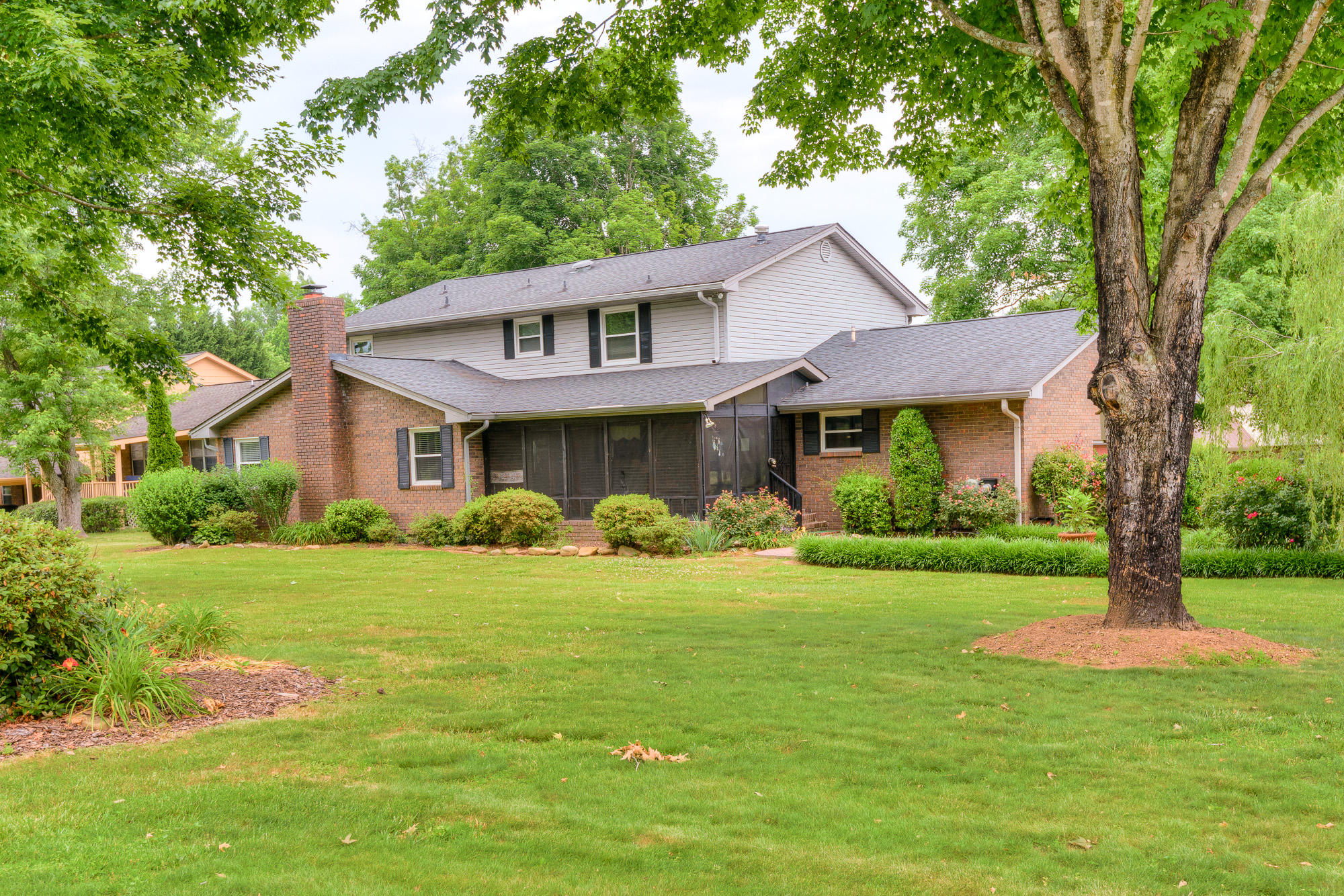 305 Valleybrook Road Hixson, TN 37343 - Photo 29 of 34 xback_3