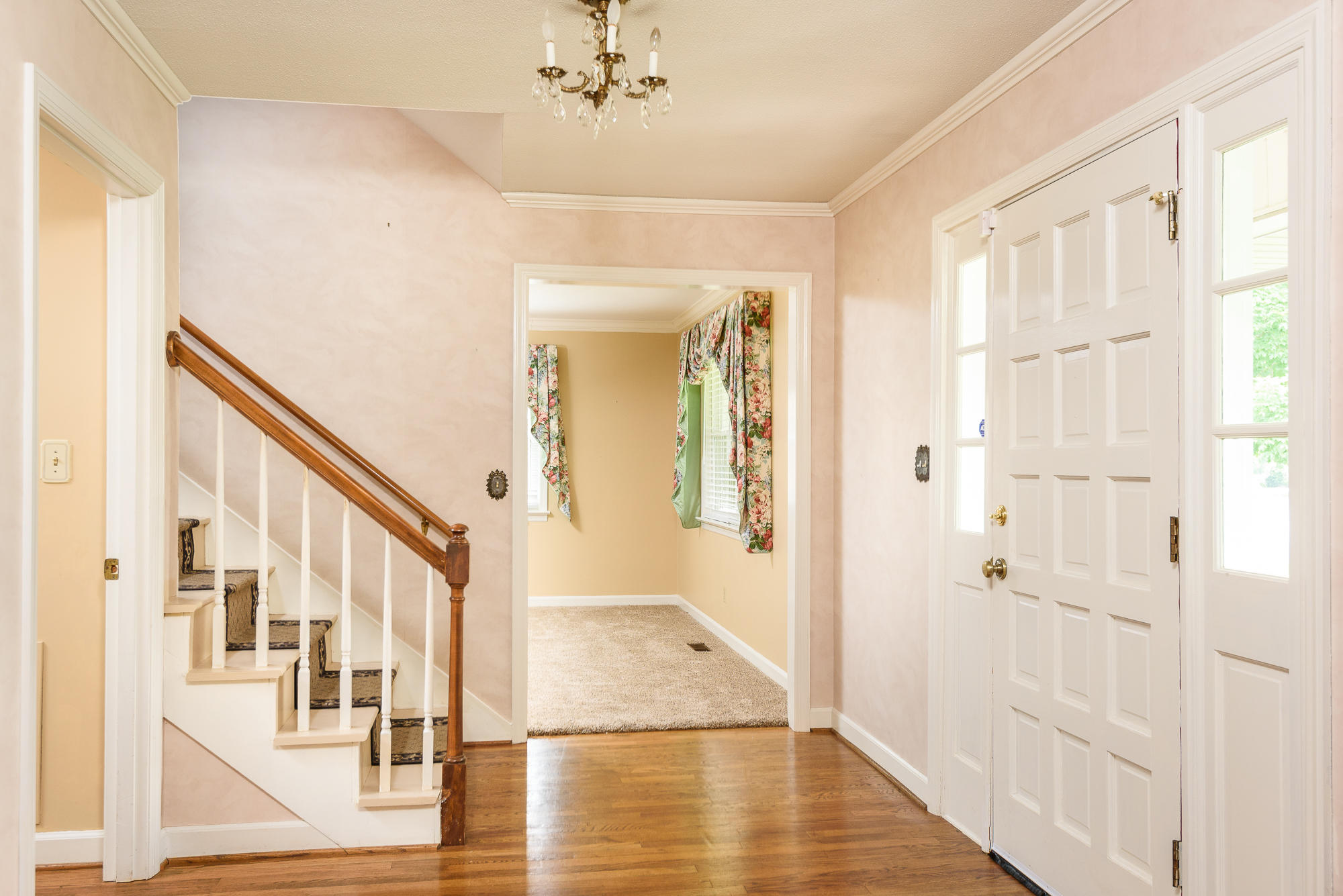 305 Valleybrook Road Hixson, TN 37343 - Photo 4 of 34 entry