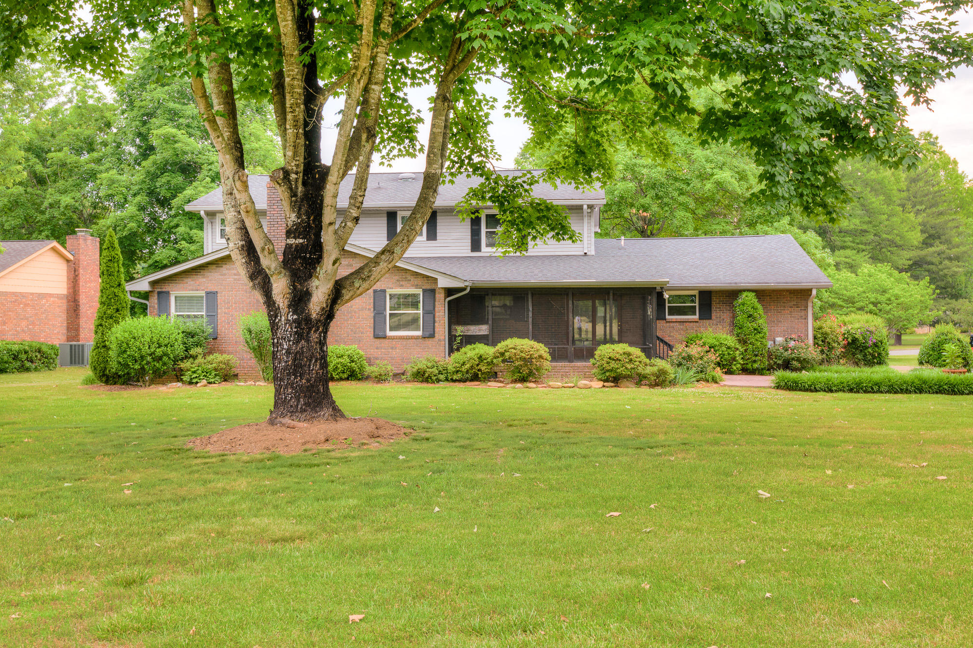 305 Valleybrook Road Hixson, TN 37343 - Photo 31 of 34 xback_4