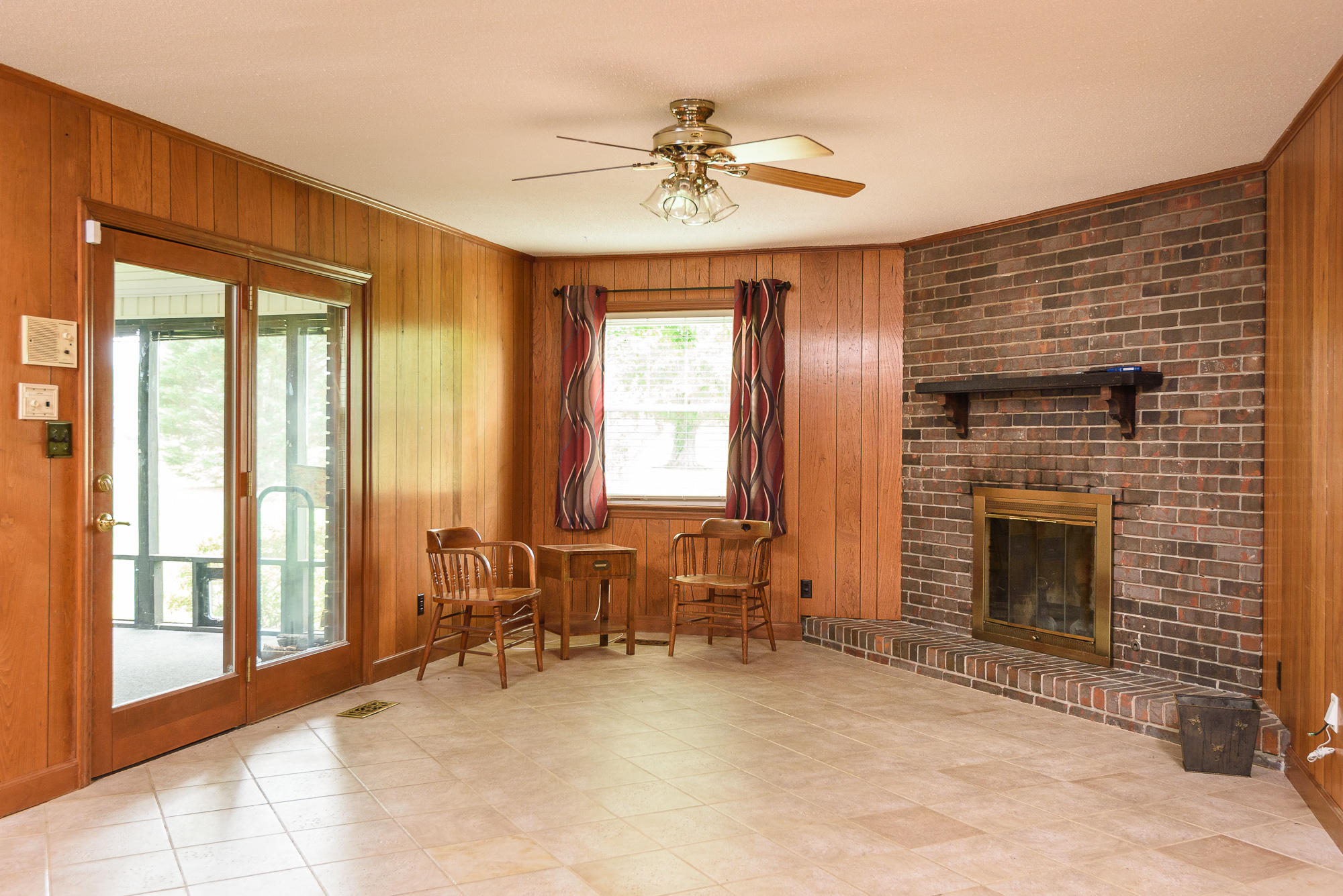 305 Valleybrook Road Hixson, TN 37343 - Photo 6 of 34 family