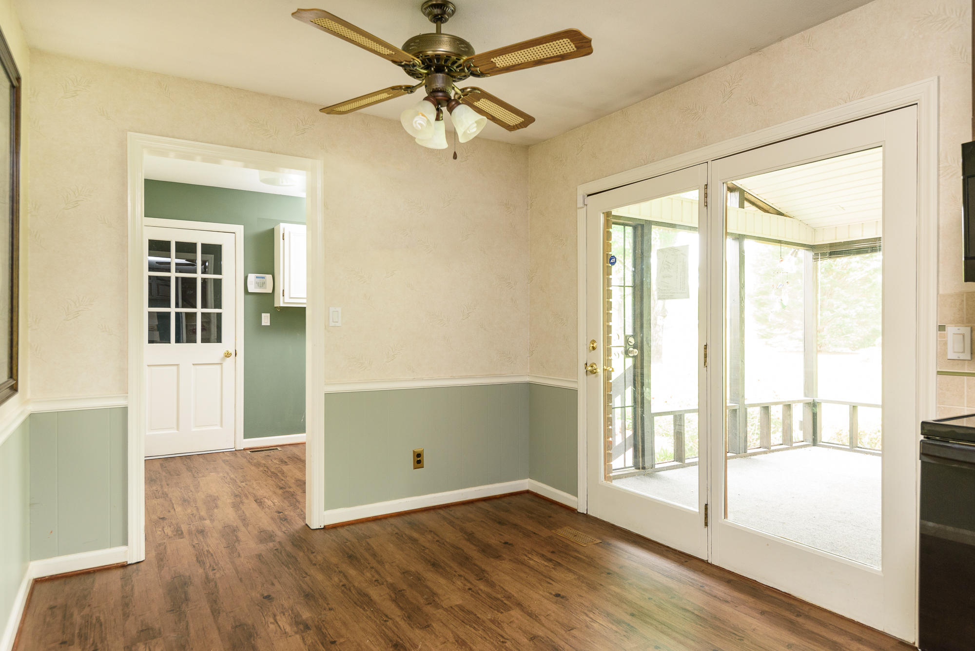 305 Valleybrook Road Hixson, TN 37343 - Photo 10 of 34 brkfst