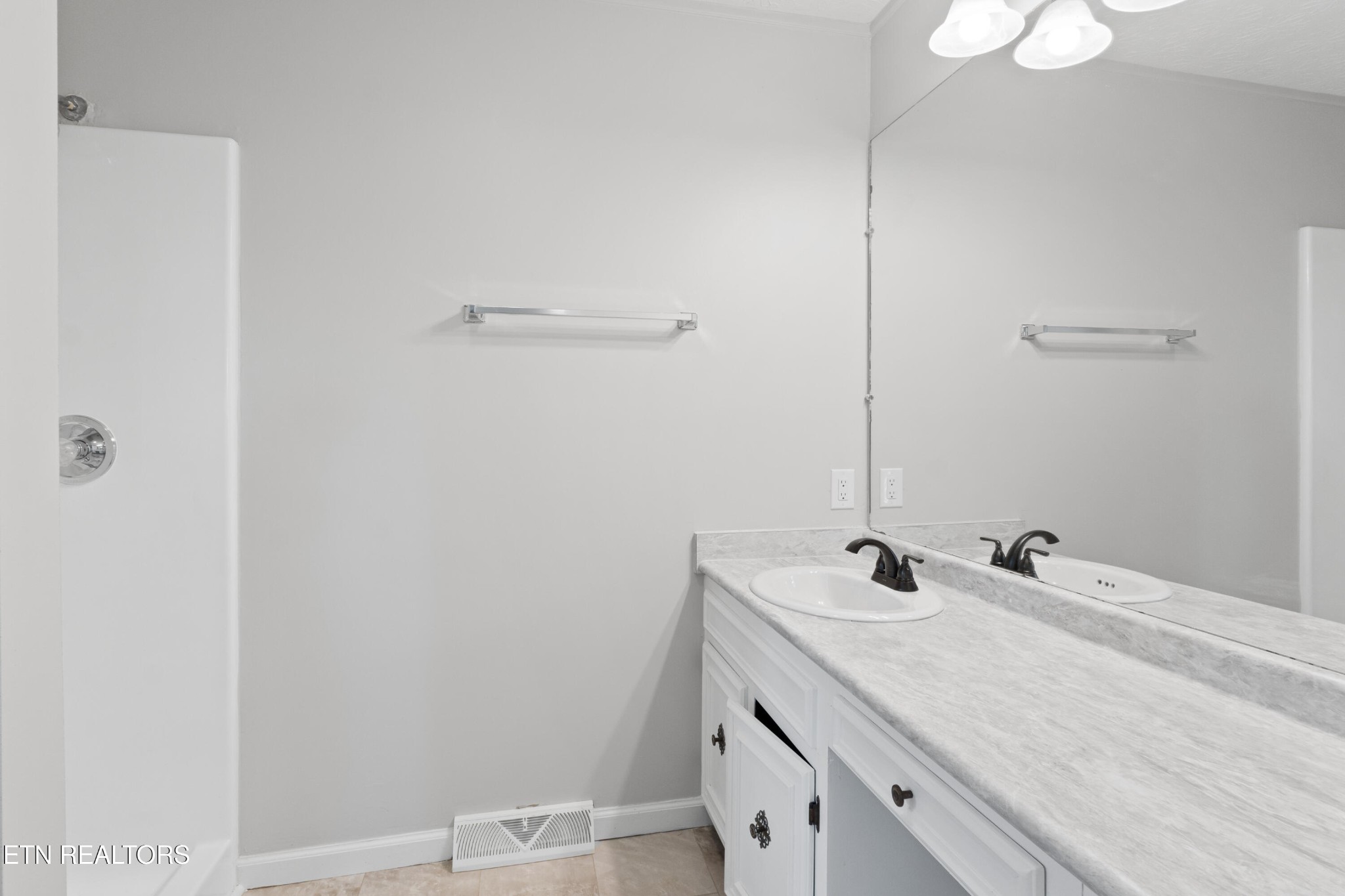 615 River Road Kingston, TN 37763 - Photo 36 of 43 Gallery Image 36