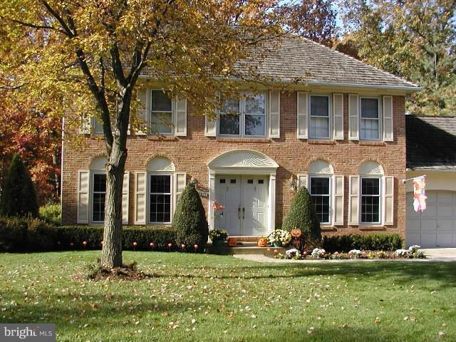 11872 Fawn Ridge Lane Reston, VA 20194 - Photo 8 of 8 Exterior (Front)