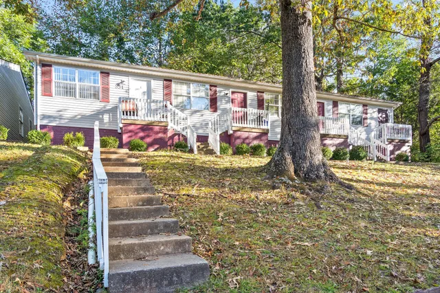 $795 | 331 Randell Drive, Unit G, Clarksville, TN 37042