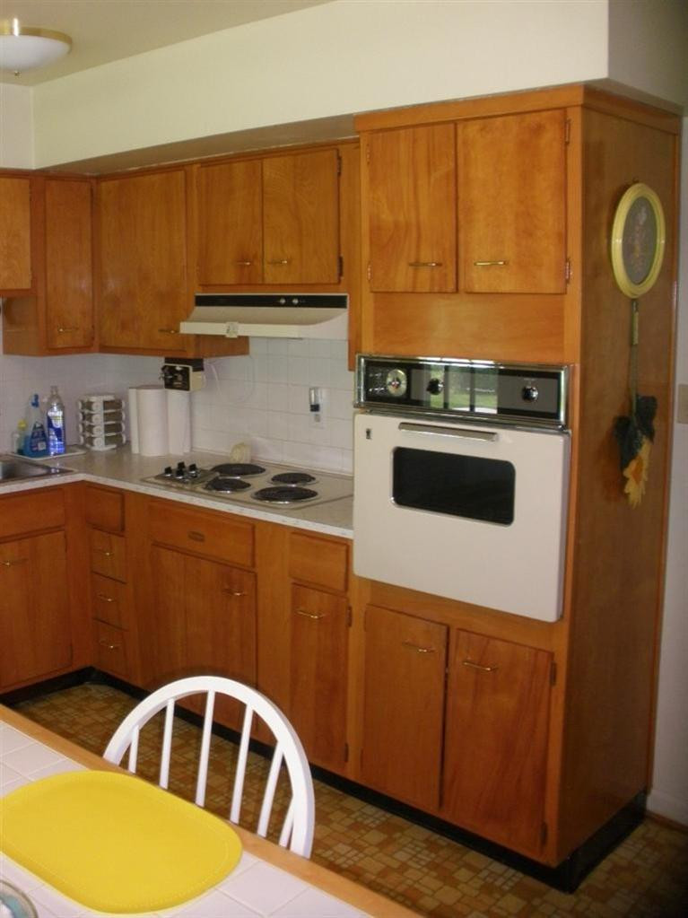 855 Honeysuckle Road Lexington, KY 40504 - Photo 7 of 12 Photo 7
