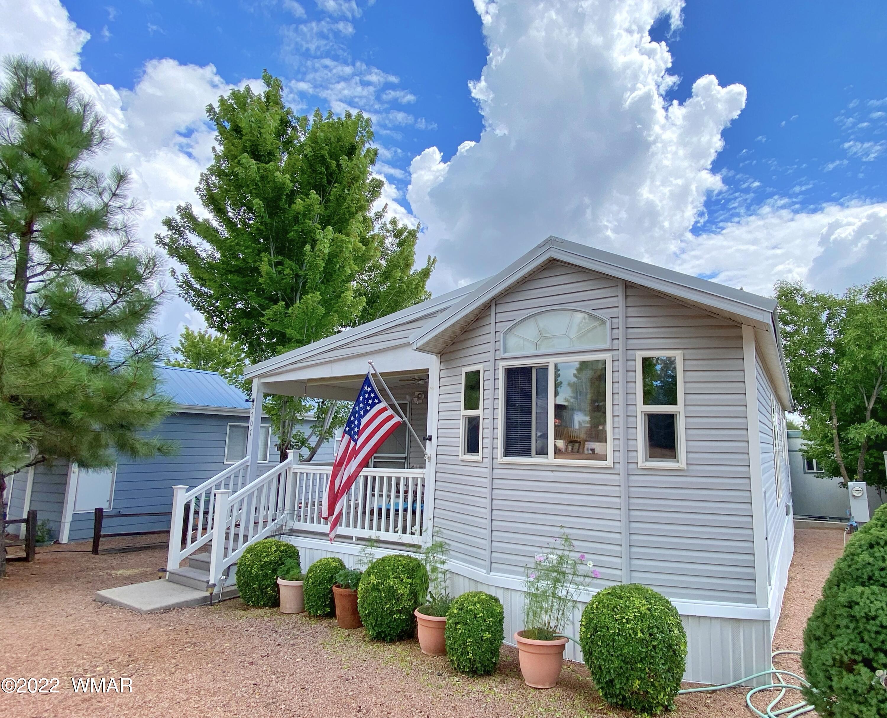2707 Rustlers Roost Overgaard, AZ 85933 - Photo 3 of 21 Gallery Image 3